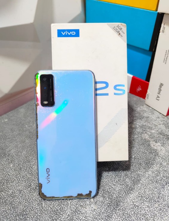 Vivo y12s